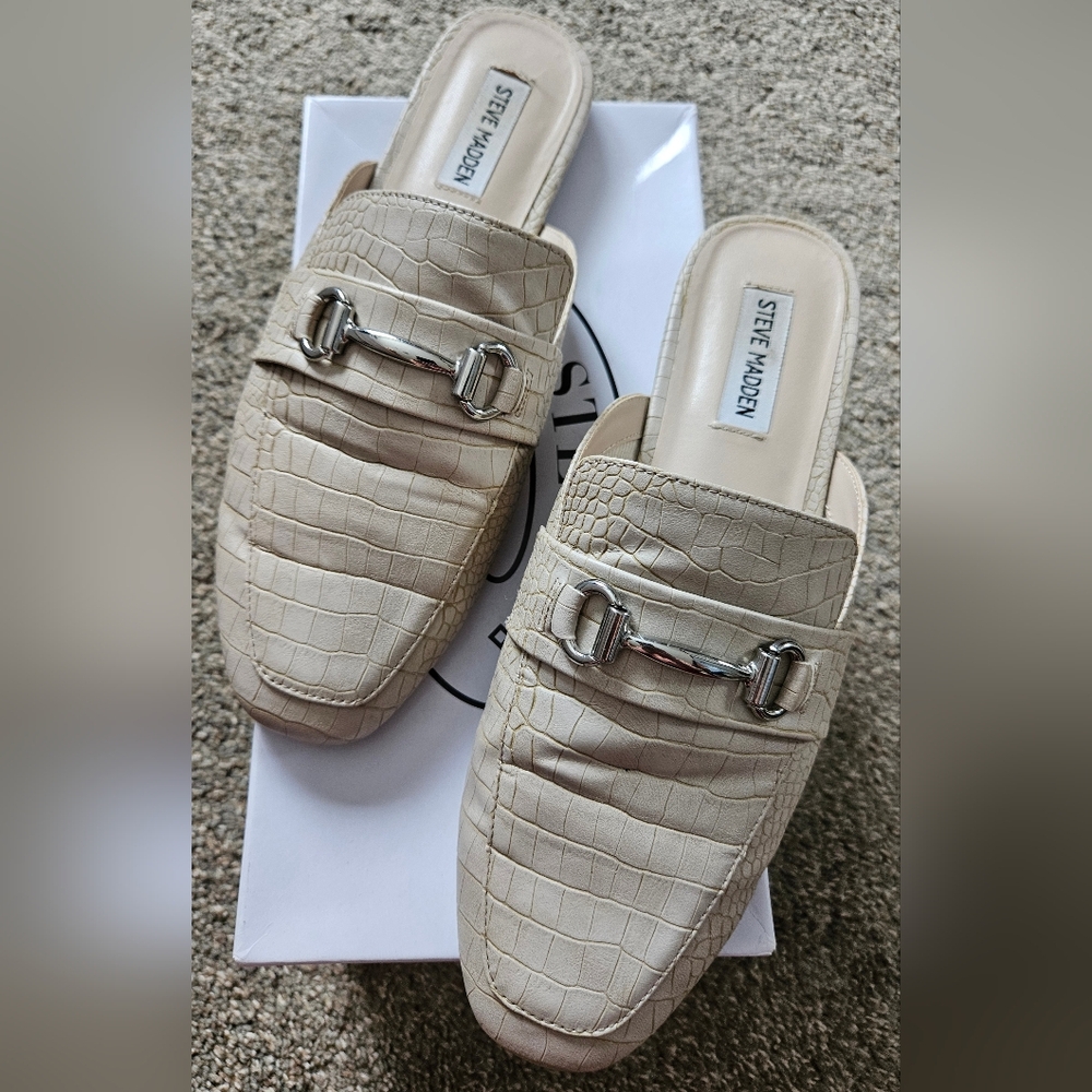 Steve Madden Beige Croc-Embossed Mules